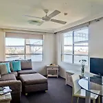 Harbourside Apartments