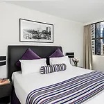 Oaks Sydney Hyde Park Suites