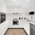 18Luxury Apt In Heart Of Chatswood Free Parking