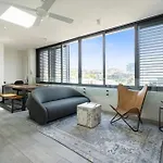 Radiant 2Br Top-Level Unit With Wi-Fi Near Bondi Beach