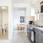The Earl - Potts Point Paradise With Sydney Views