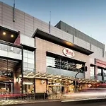 Sky View 2B1B@Burwood