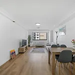 Spacious 2Br Apt & Darlingharbour&Chinatown-2 Mins Walk