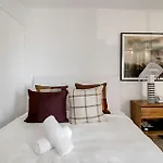 Cosy Retreat In Bondi Junction 1Br Gem