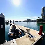 Harborside Studio Apt Walk To Shops Eateries