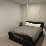 2 Bed 2 Bath 1 Car Accommodation