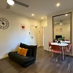 Peaceful Unit Facing Sydney Opera House
