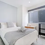 Central 4Br Duplex Apt With Terrace In Ultimo