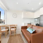 Beachfront Haven Directly Opposite Bondi Beach