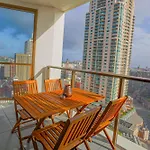 Cozy 2 Bedroom Apartment Darling Square With Balcony