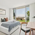 Chippendale Oasis - 3 Bed Penthouse With Terrace