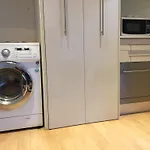 Darling Harbour Apartment