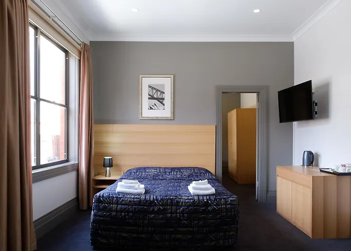 Royal Exhibition Hotel