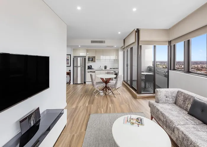 Meriton Suites Church Street, Parramatta