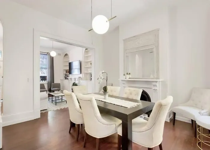 Chic Large 4 Bedroom Barangaroo The Rocks Sydney