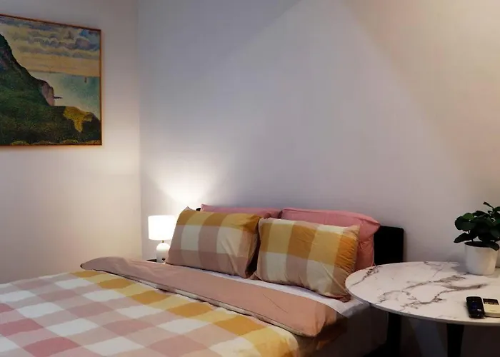 Convenient Studio - Surry Hills