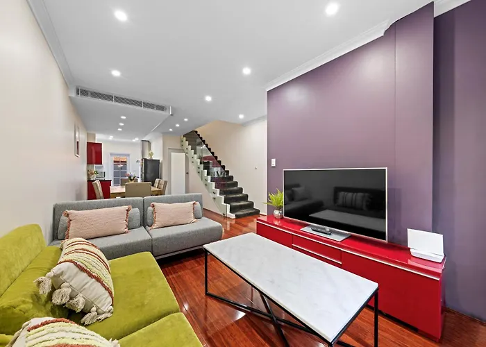 Comforting 2Br House & Fishmarket & Casino-3 Mins Walk