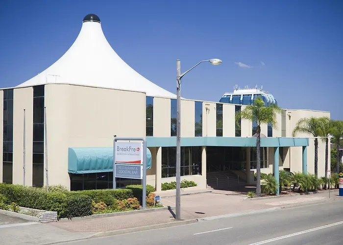 Breakfree Bankstown International