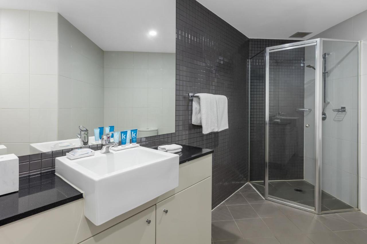 Meriton Waterloo Hotel