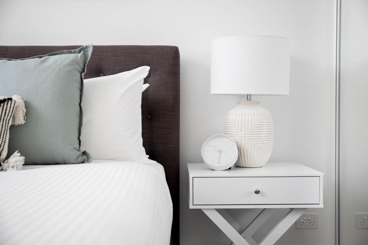 Azure By Urban Rest Apartment *