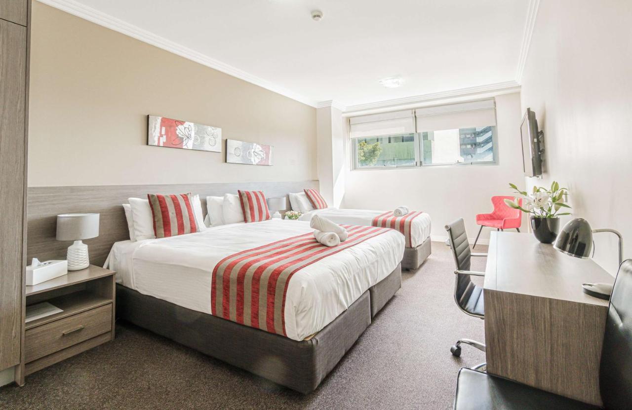 Hotel Western Camperdown 4*