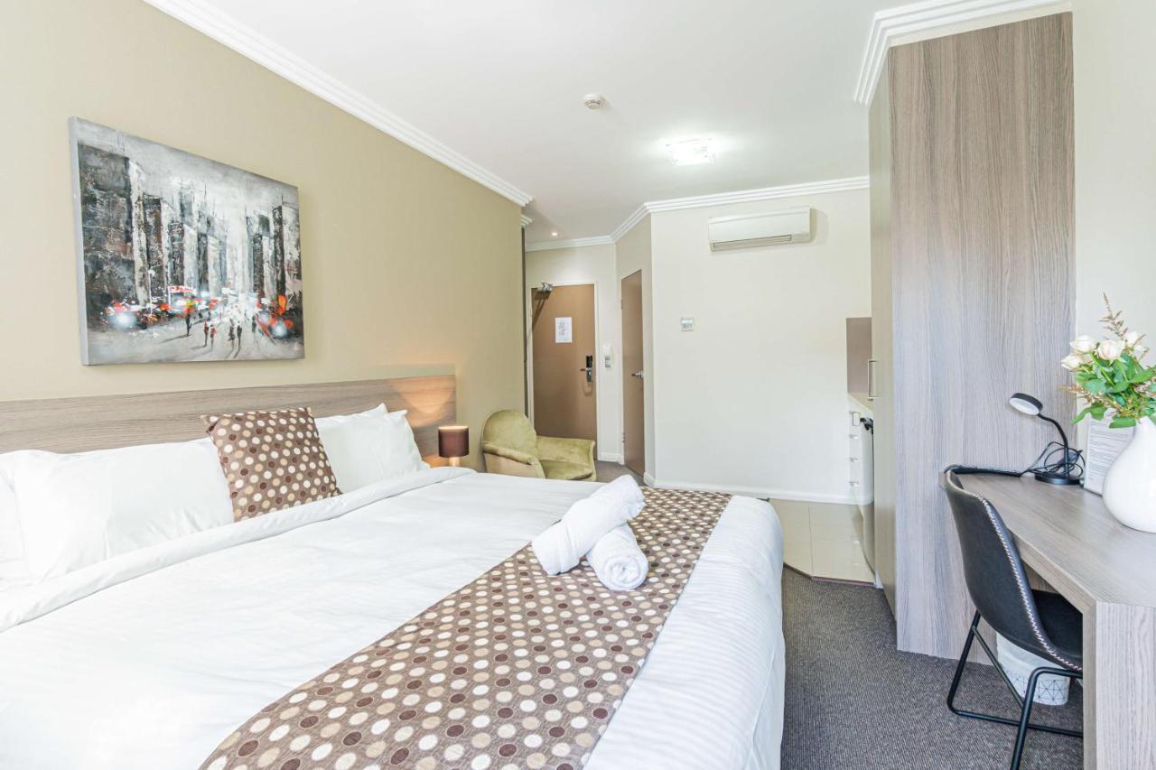 Western Camperdown 4* Sydney
