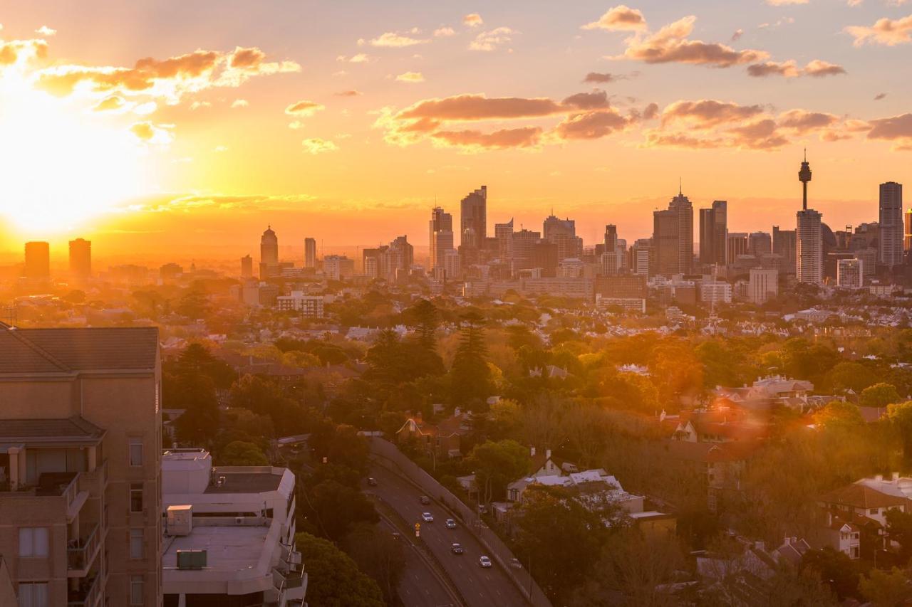 Meriton Bondi Junction Hotel 5*