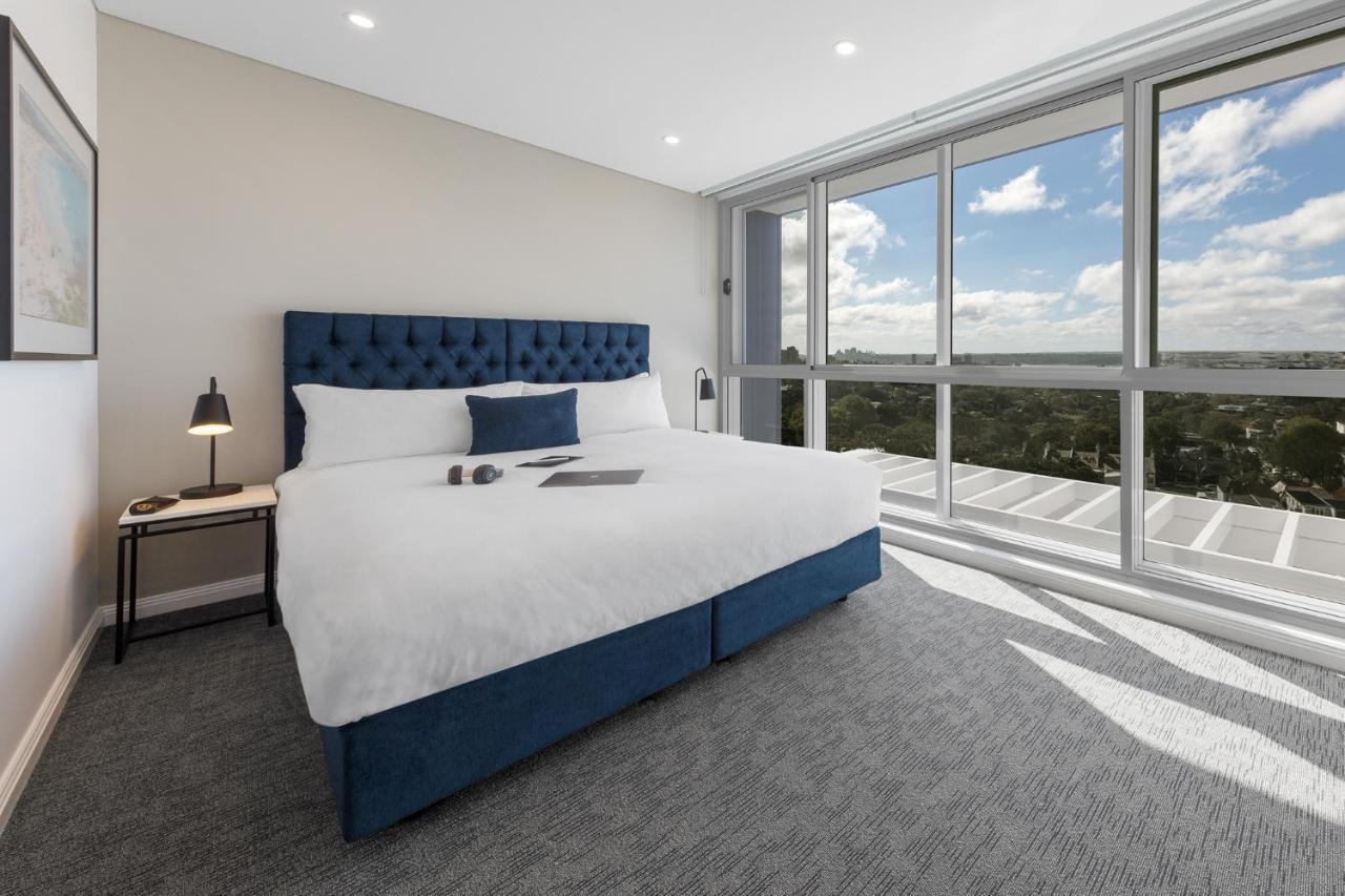 Meriton Bondi Junction Hotel