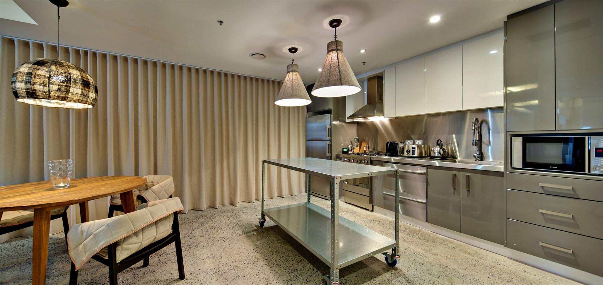 Zara Tower - Luxury And Sydney