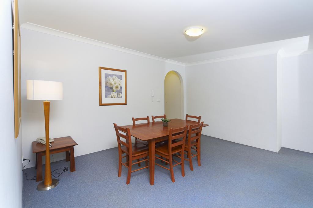 Waldorf Eastwood Residential 4*
