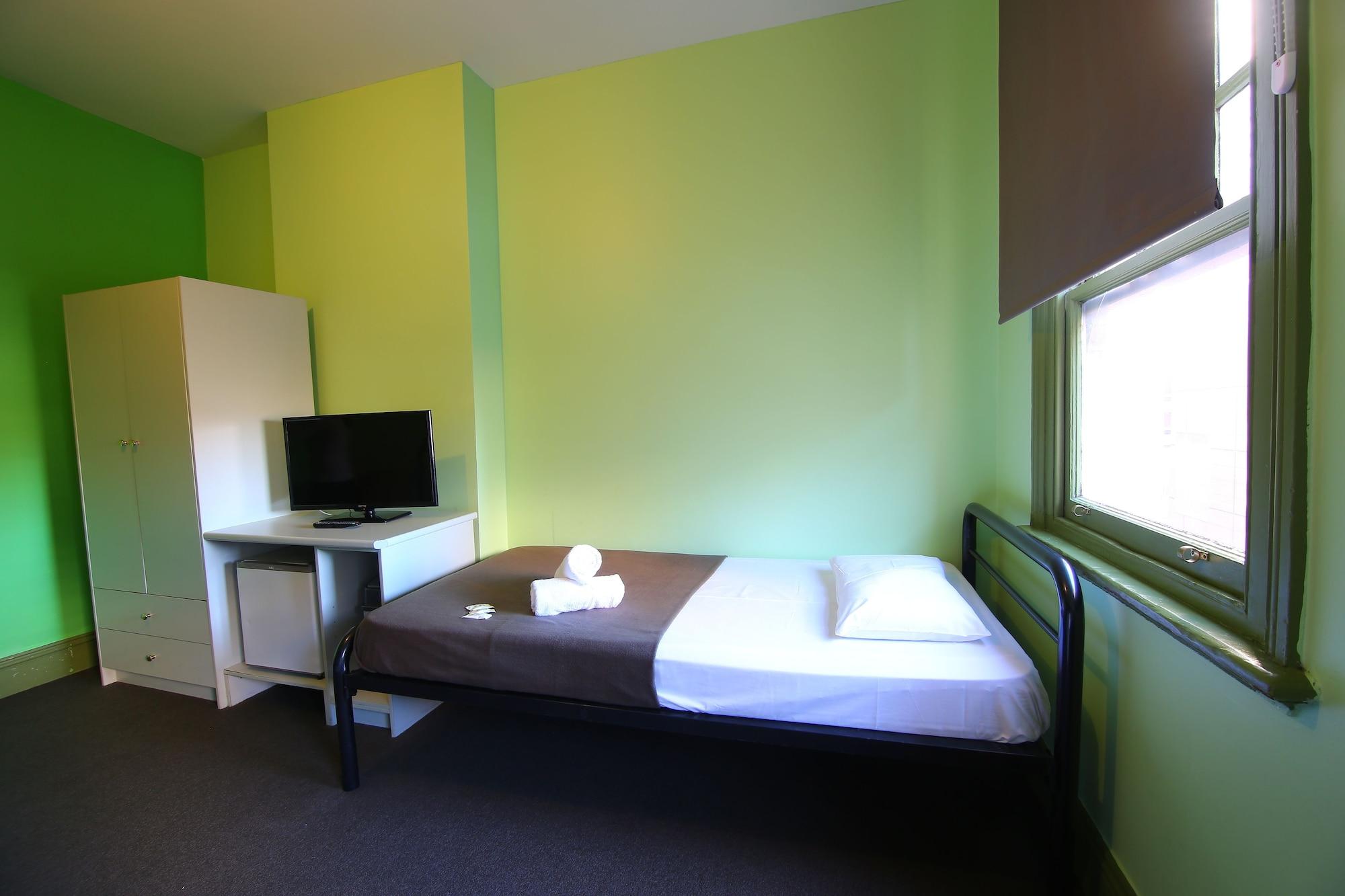 Sydney Central Inn *