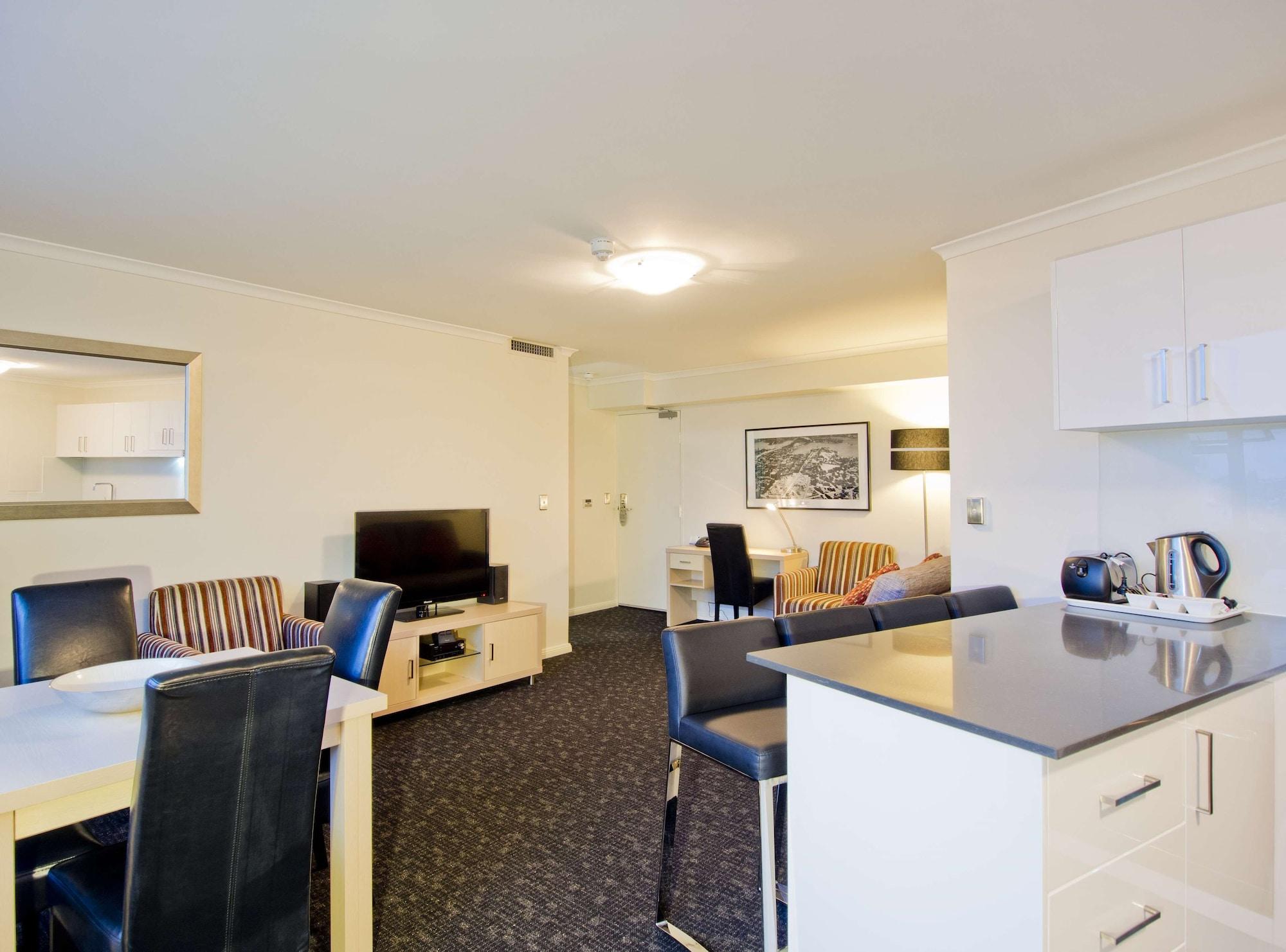 Oaks Hyde Park Sydney