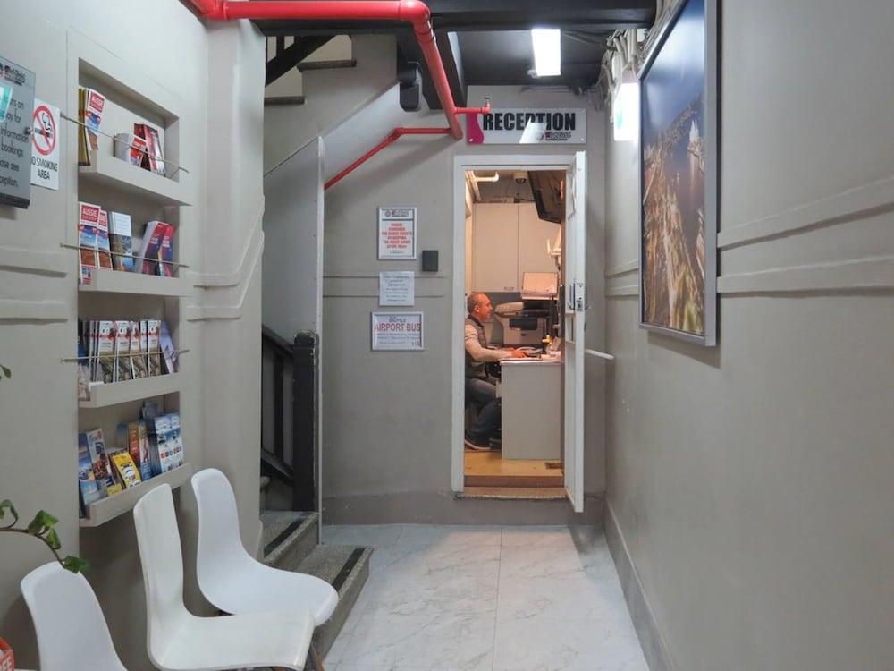 Highfield Private Hostel *