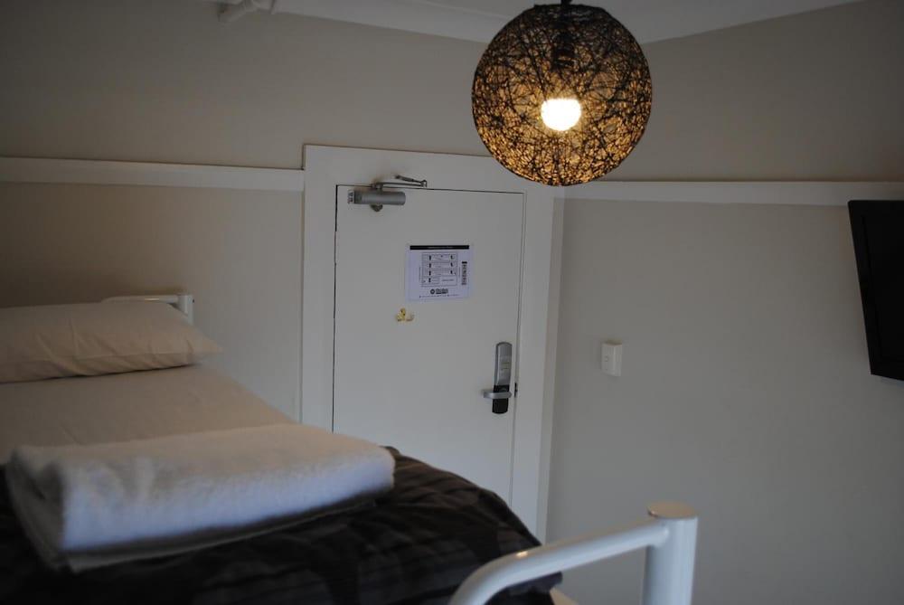 Highfield Private Hostel Sydney