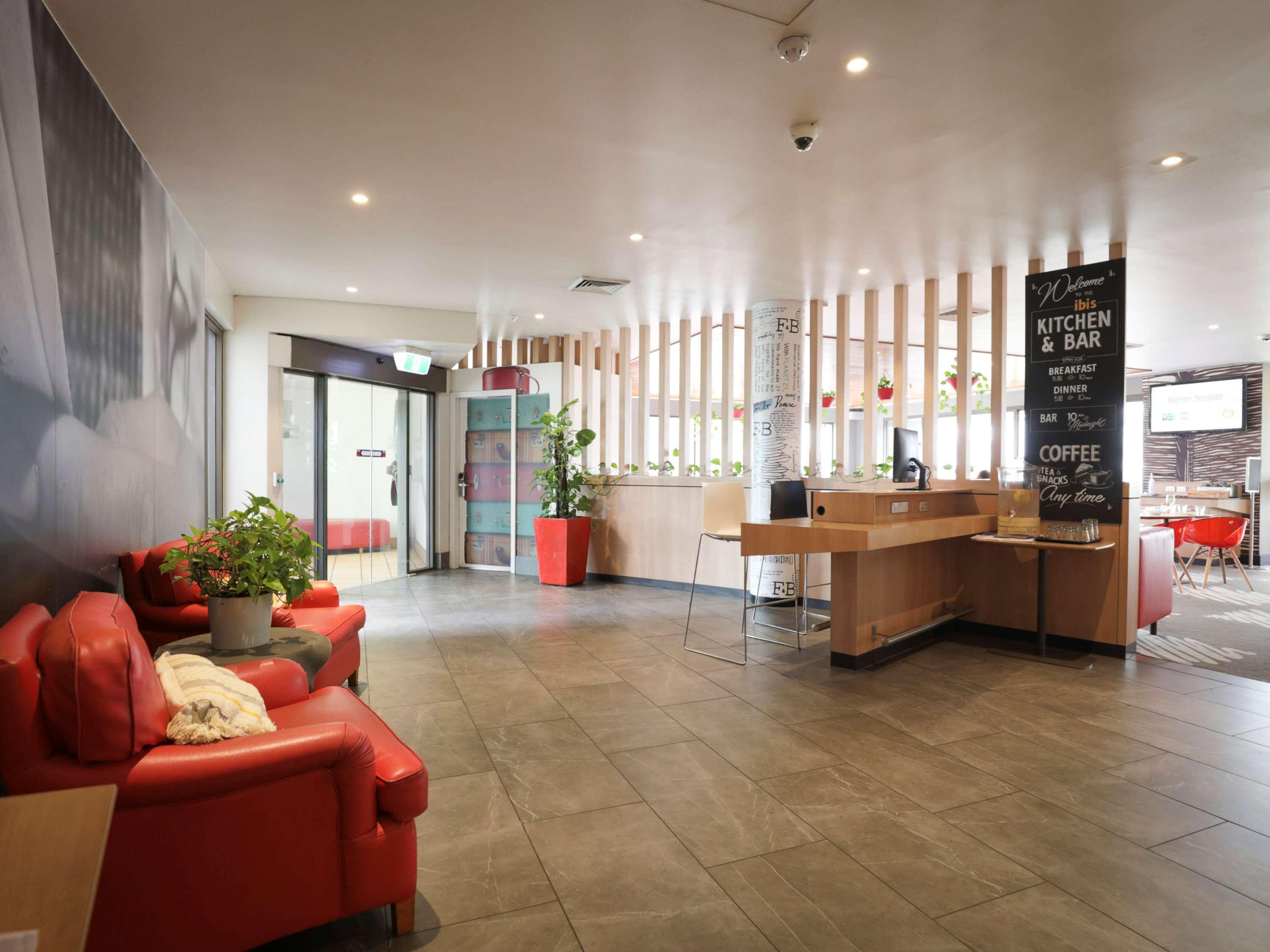 Hotel Ibis Airport