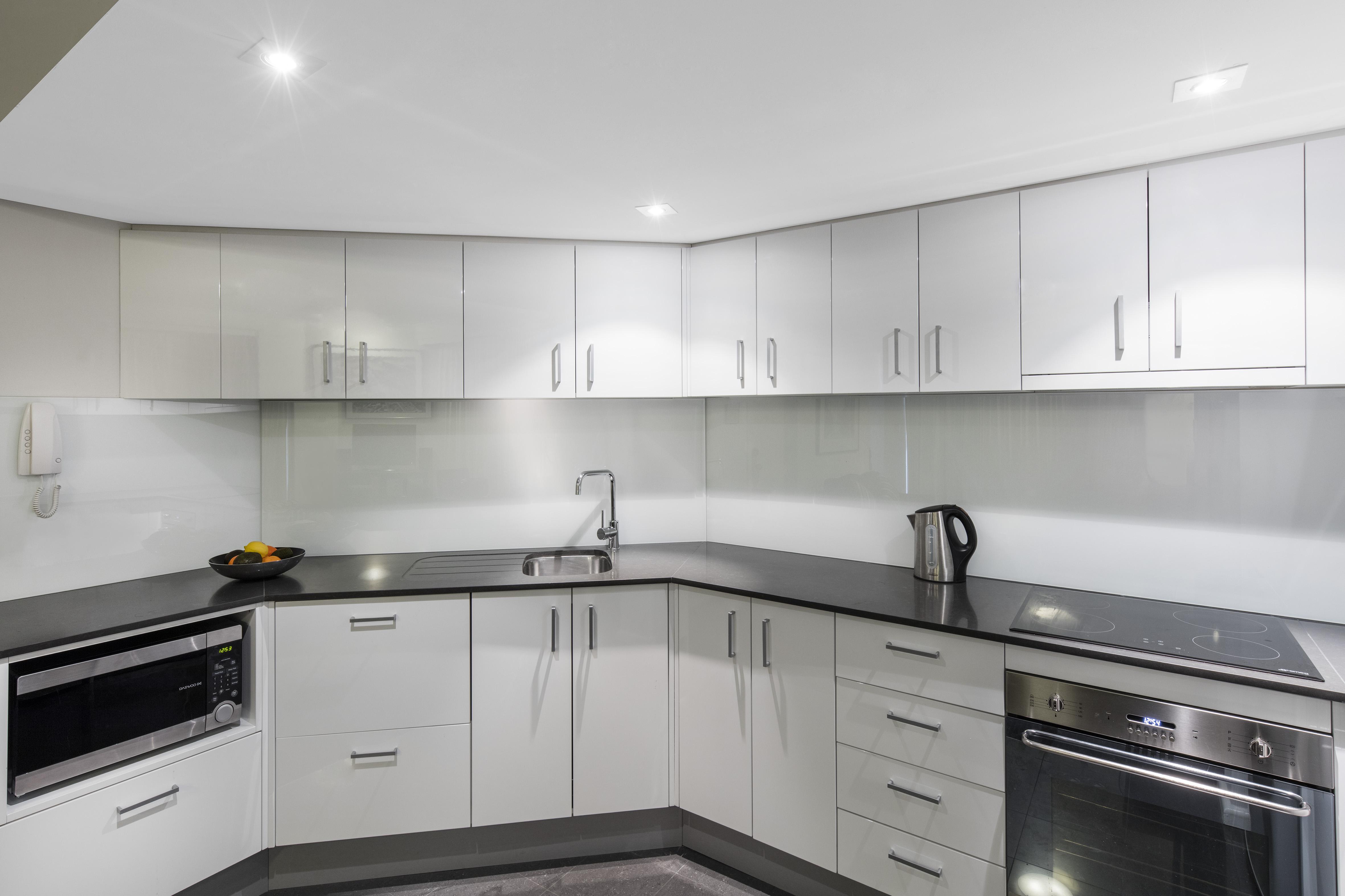 Aparthotel Oaks Hyde Park 4*