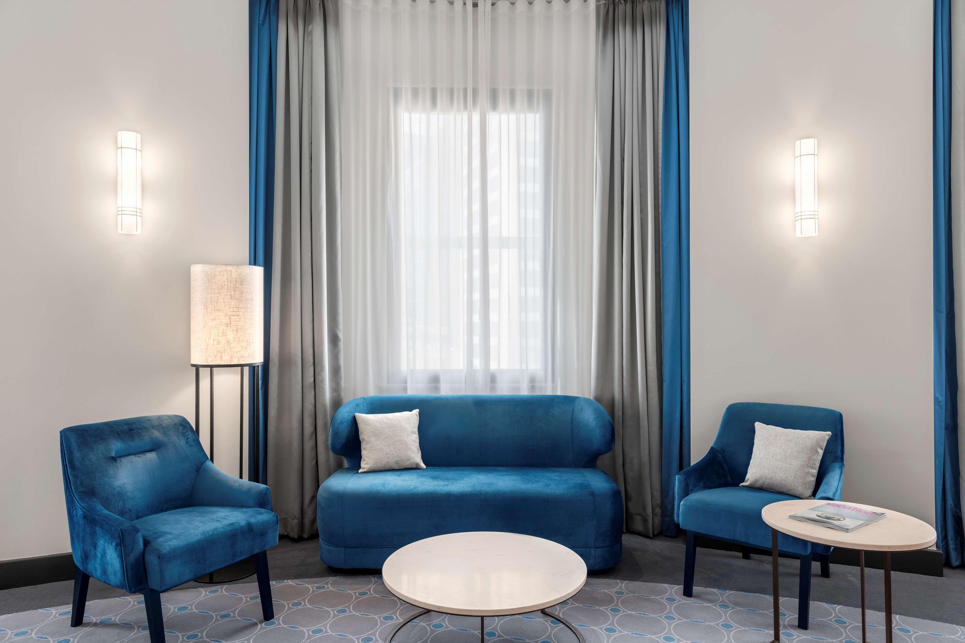 Radisson Blu Plaza Hotel 5*