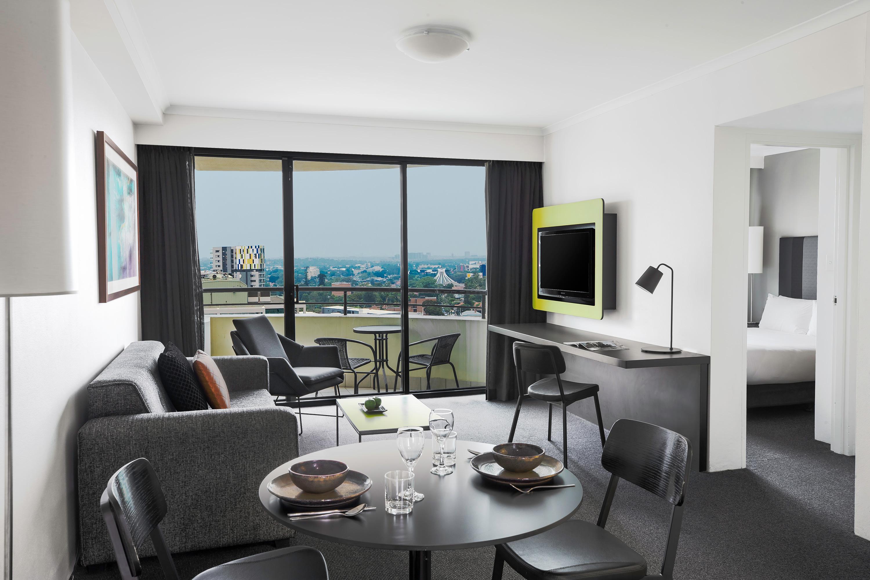Aparthotel Mantra Parramatta 4*