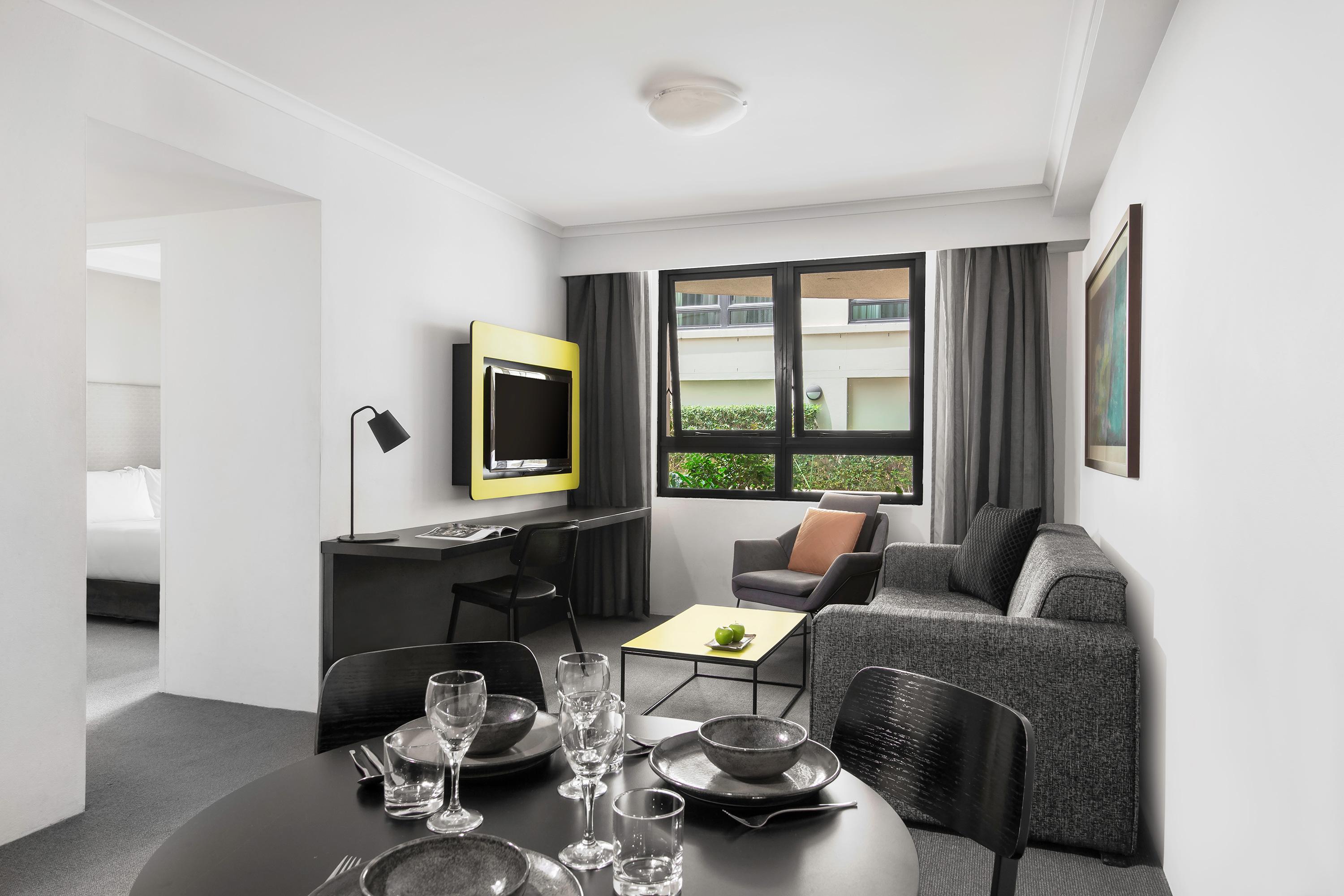 Aparthotel Mantra Parramatta 4*