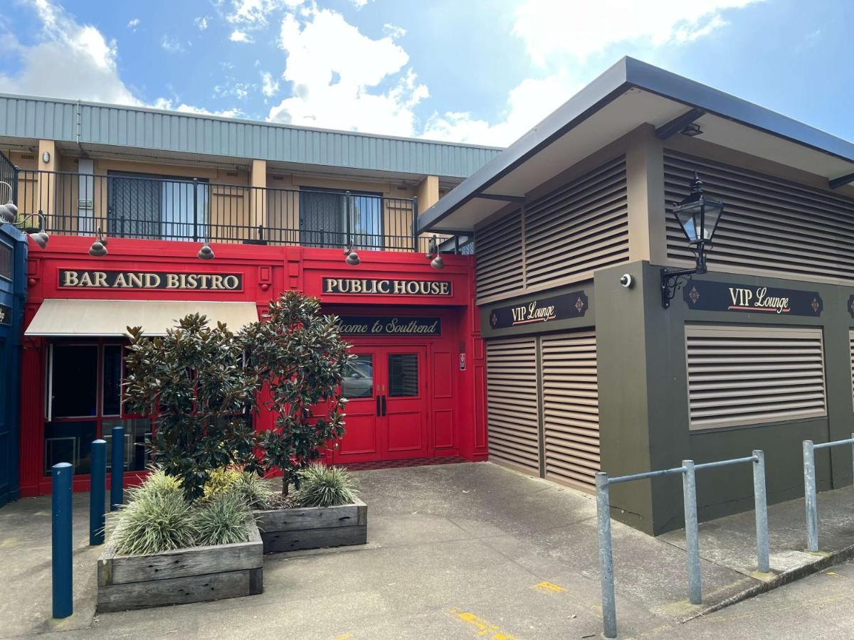 Southend 3* Sydney