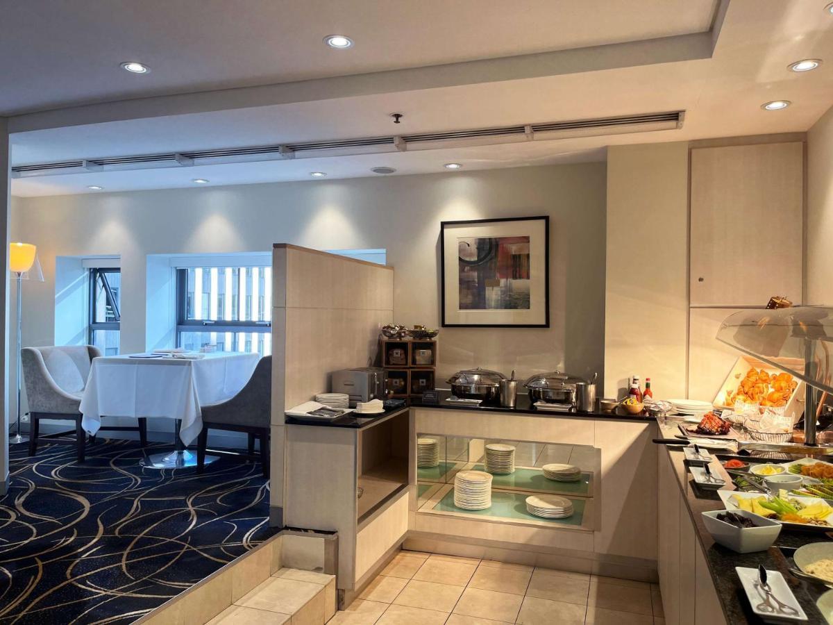 Radisson Blu Plaza 5*