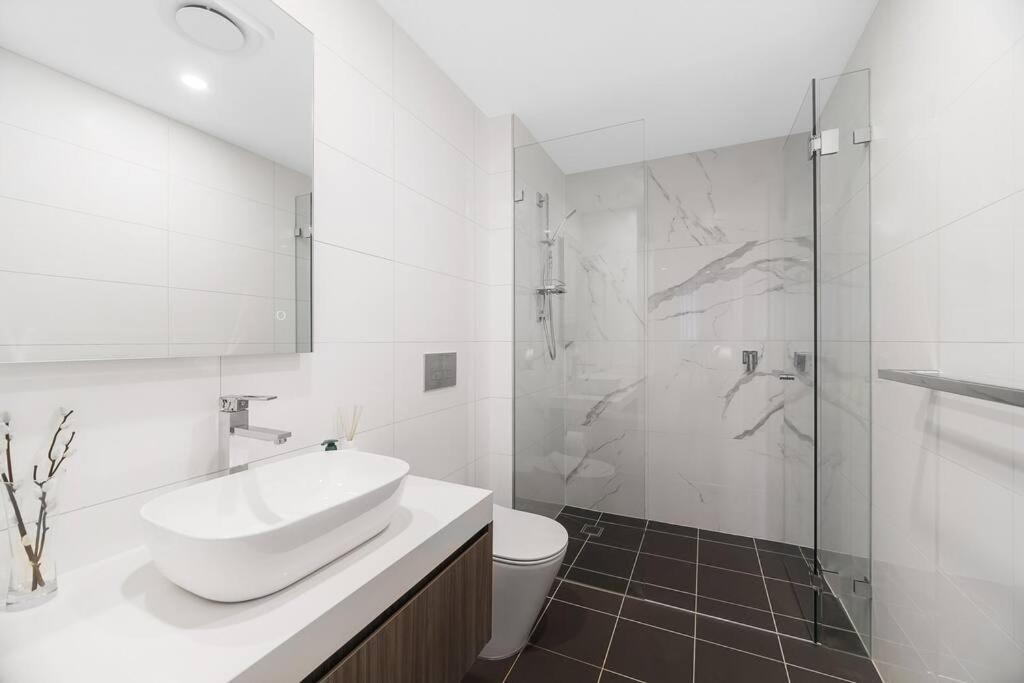 Apartment Luxuary 3 Bedroom With Large Internal Space *