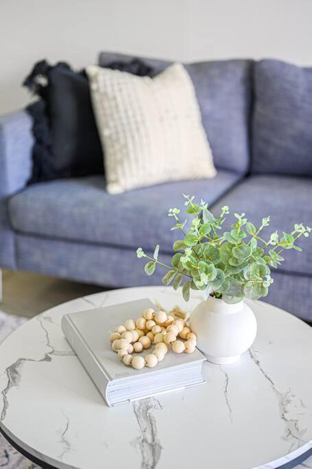 Parramatta Comfy- 2bd-free Parking -netflix-westfield Sydney