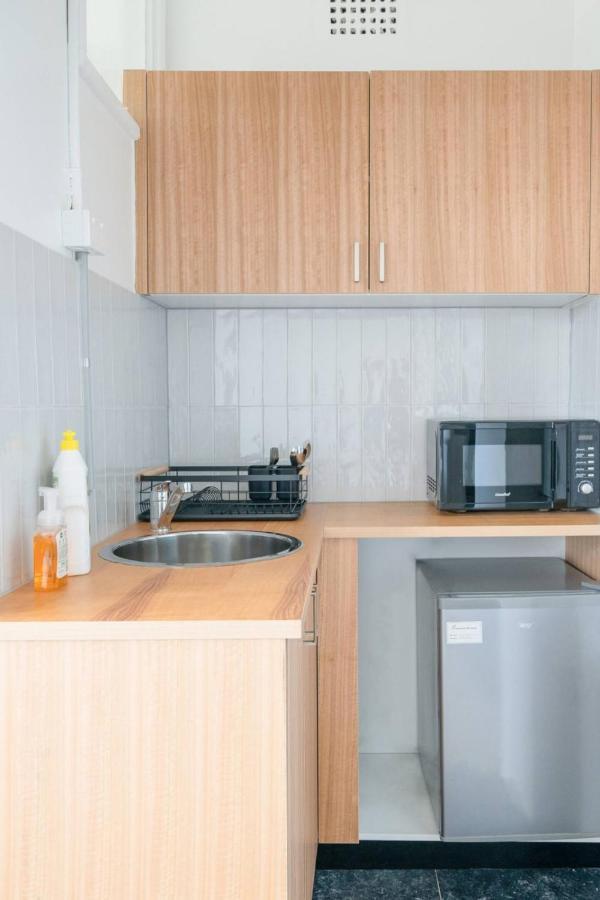 Cosy Studio In A Prime Surry Hills Location Apartment