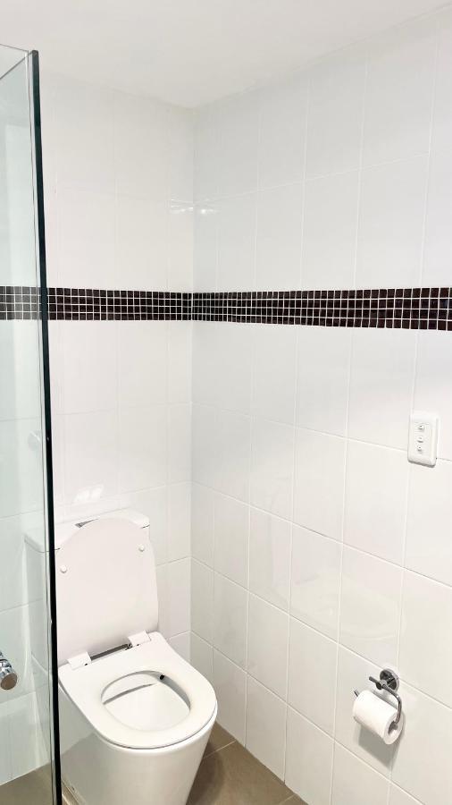 Private Bath Ensuite Eastwood/mq Uni Park