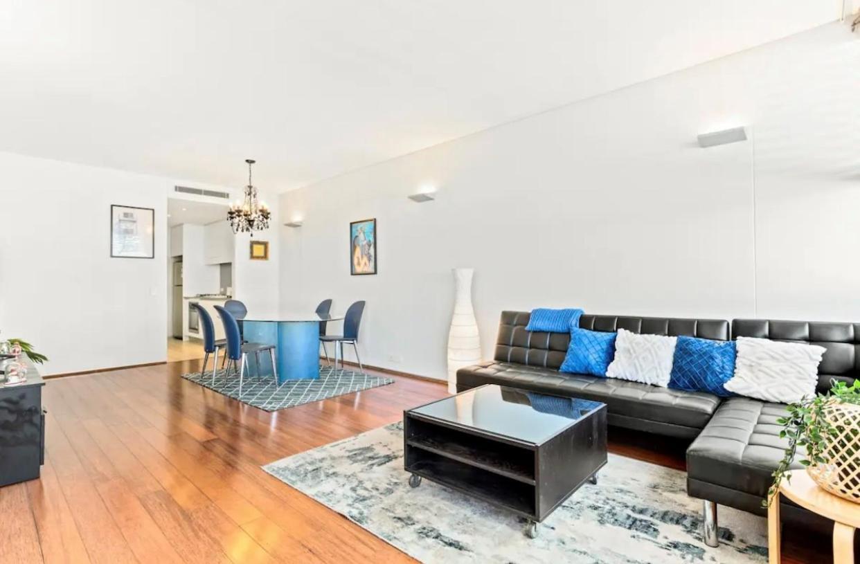 Beautiful 2-bed With Ocean Views Of Barangaroo Sydney