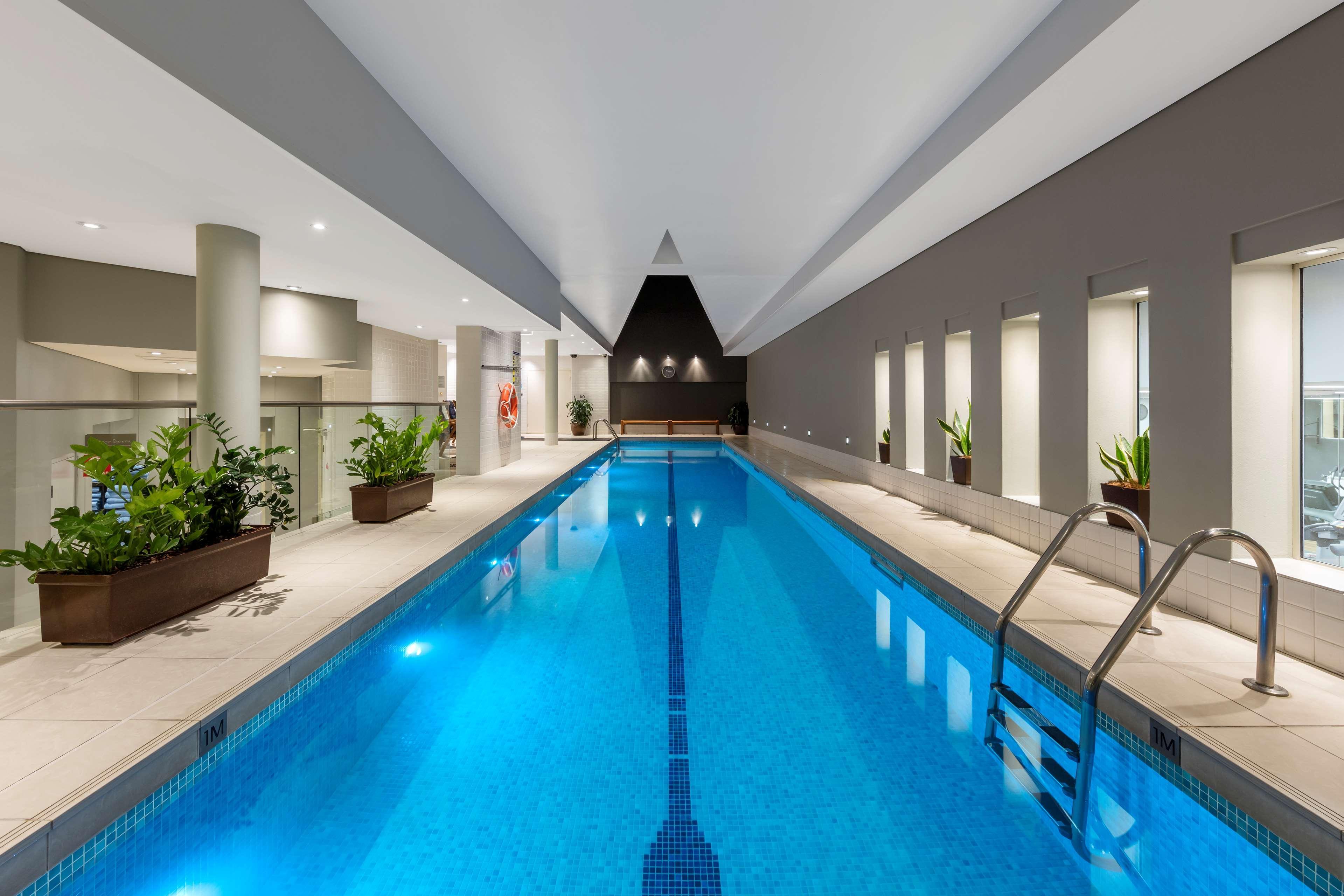 Hotel Radisson Blu Plaza 5*