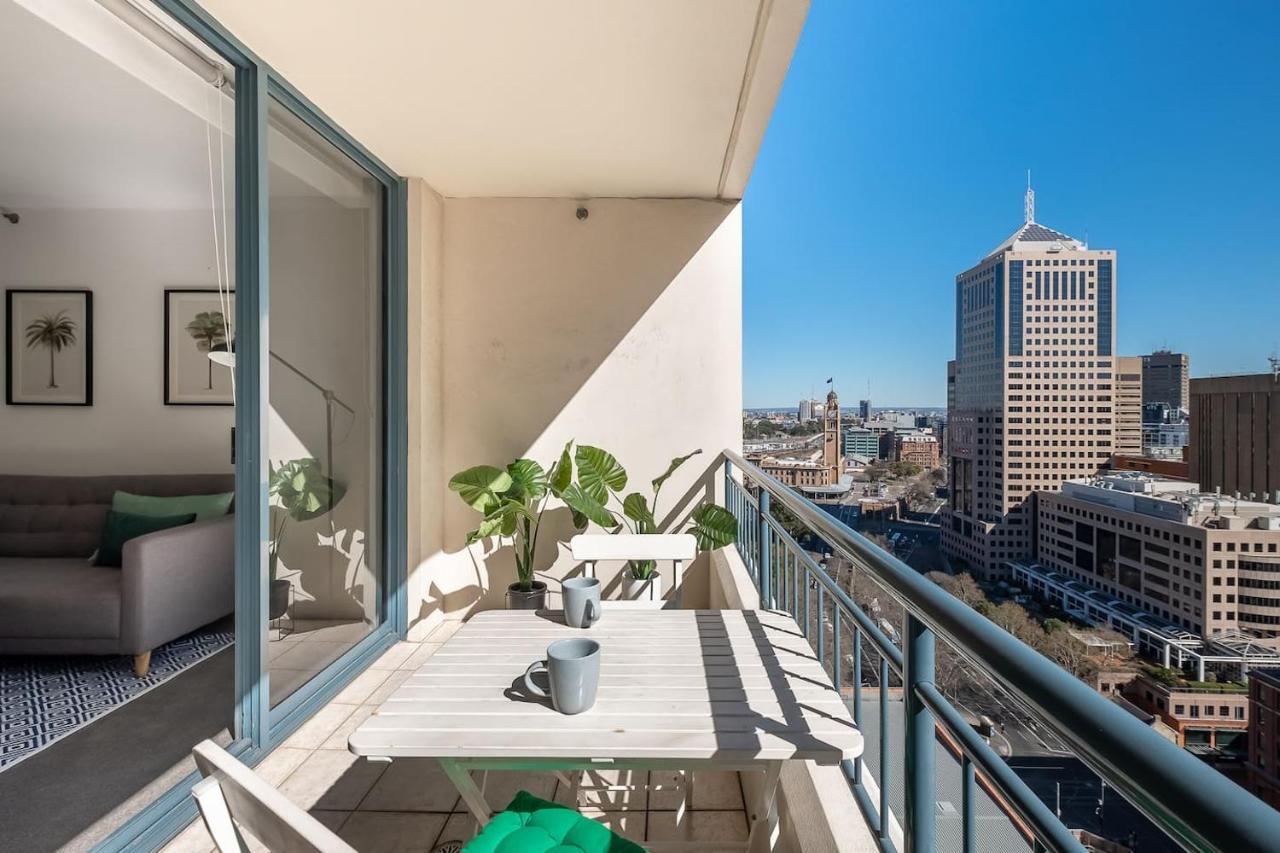 Of The Town With Cbd At Its Doorstep Apartment Sydney