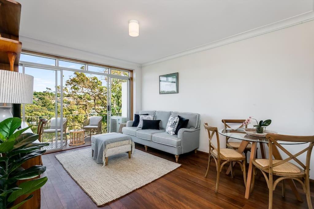 Mos17 - 1 Bedroom W Views-mosman Sydney