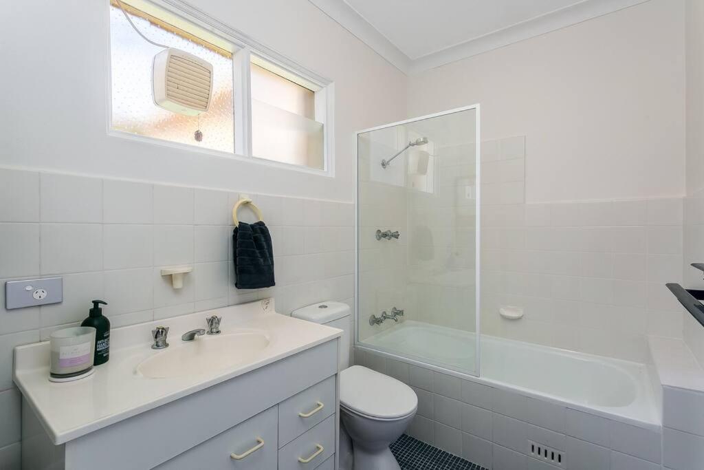 Apartment Mos17 - 1 Bedroom W Views-mosman